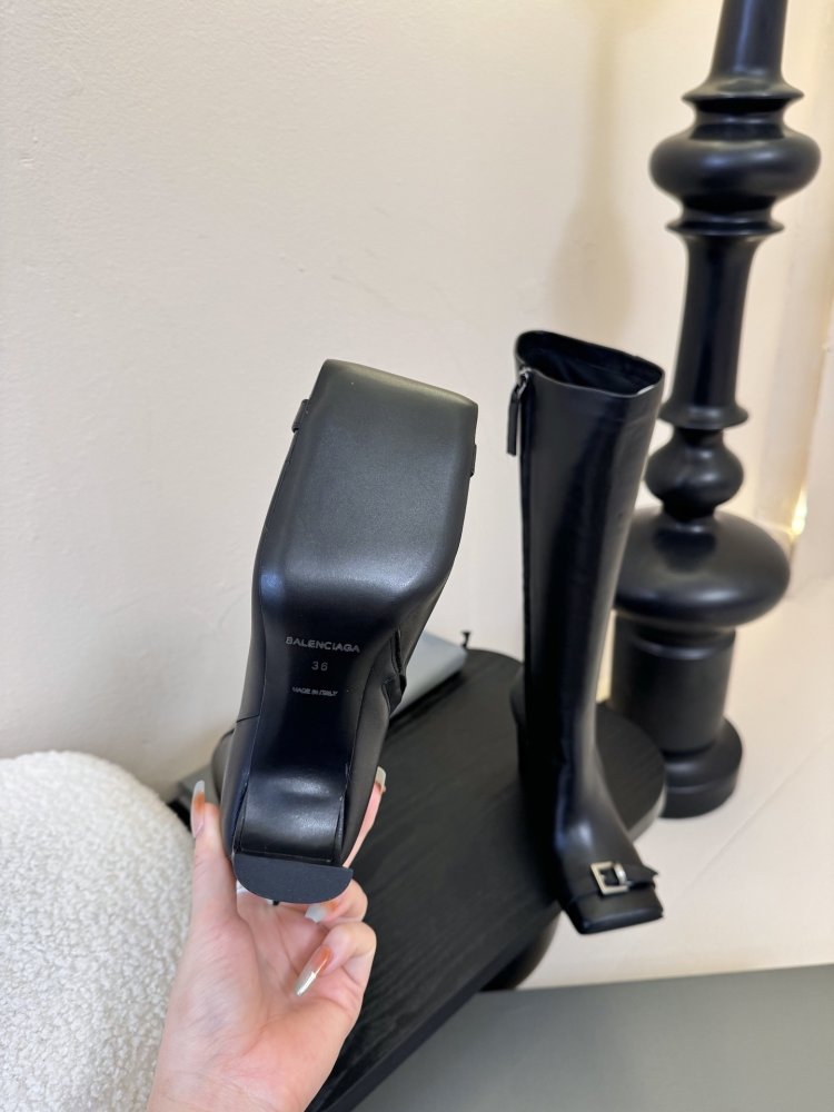 Чоботи жіночі фото 9