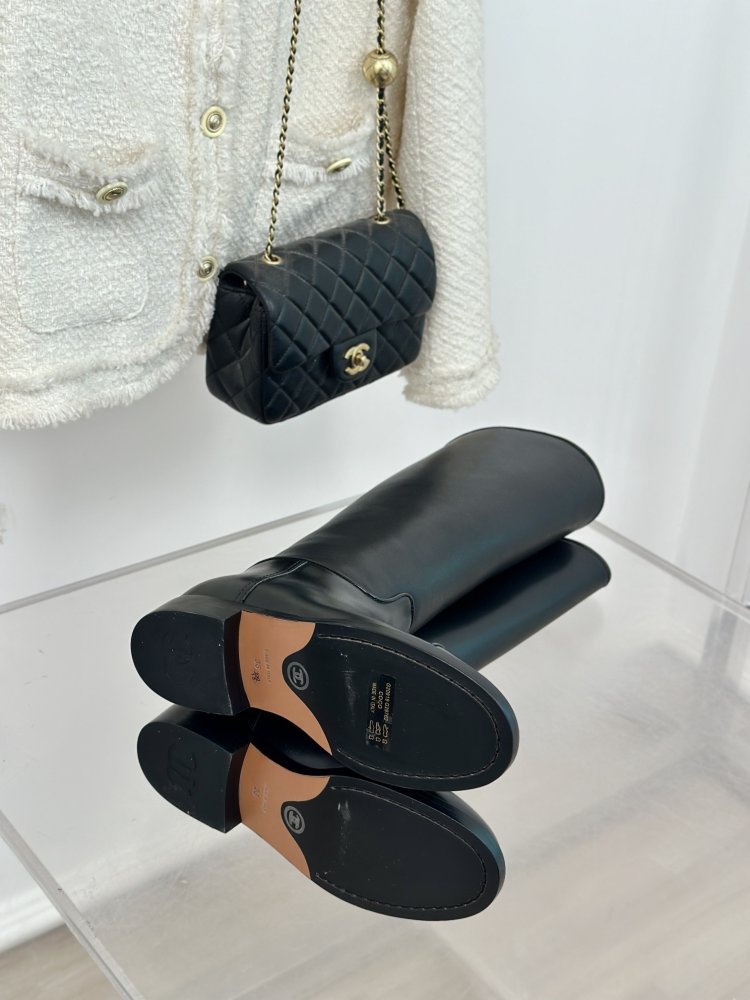 Чоботи жіночі фото 9