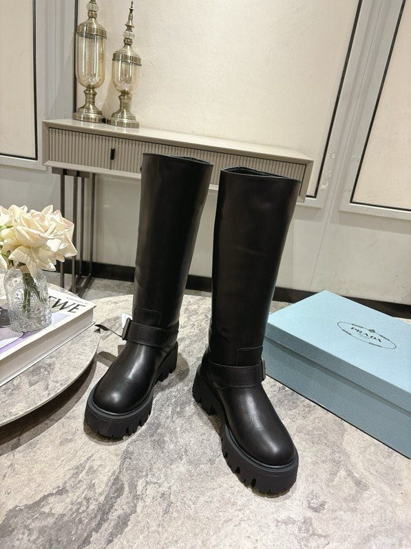 Чоботи жіночі фото 9