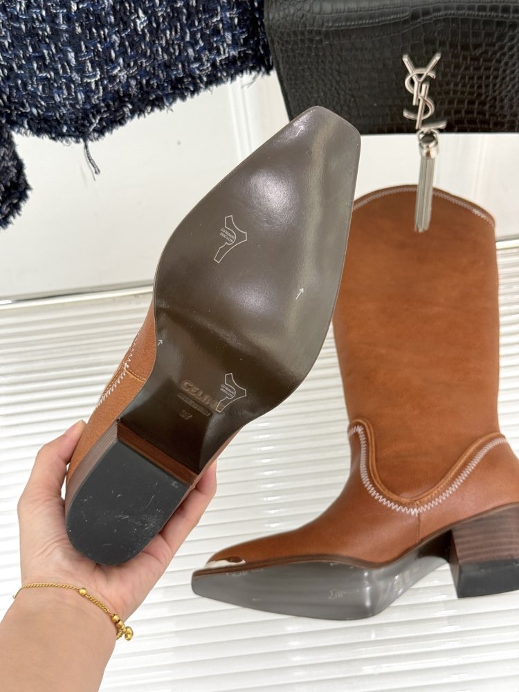 Чоботи жіночі фото 9