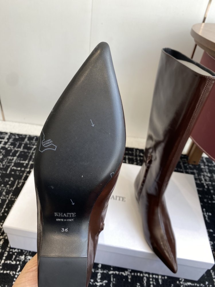 Сапоги женские фото 9