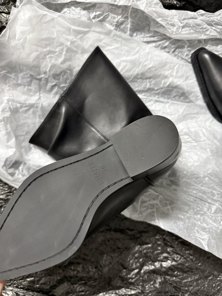 Сапоги женские фото 9