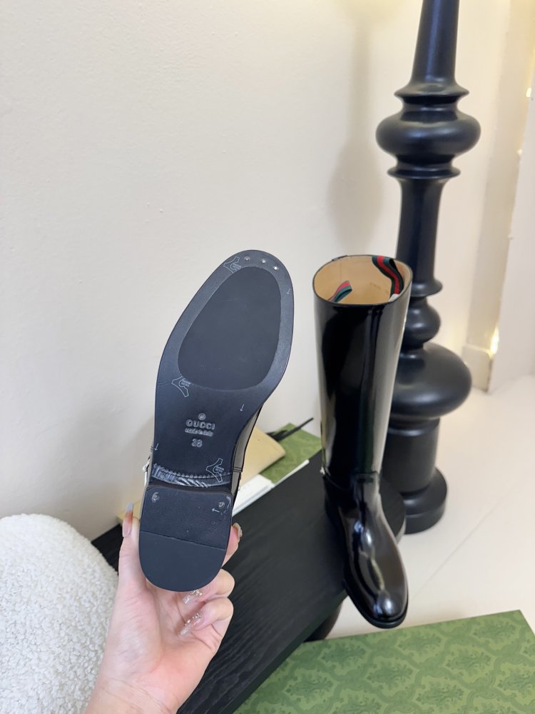 Чоботи жіночі фото 9