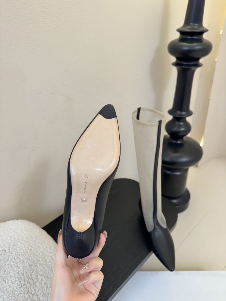 Сапоги женские фото 9