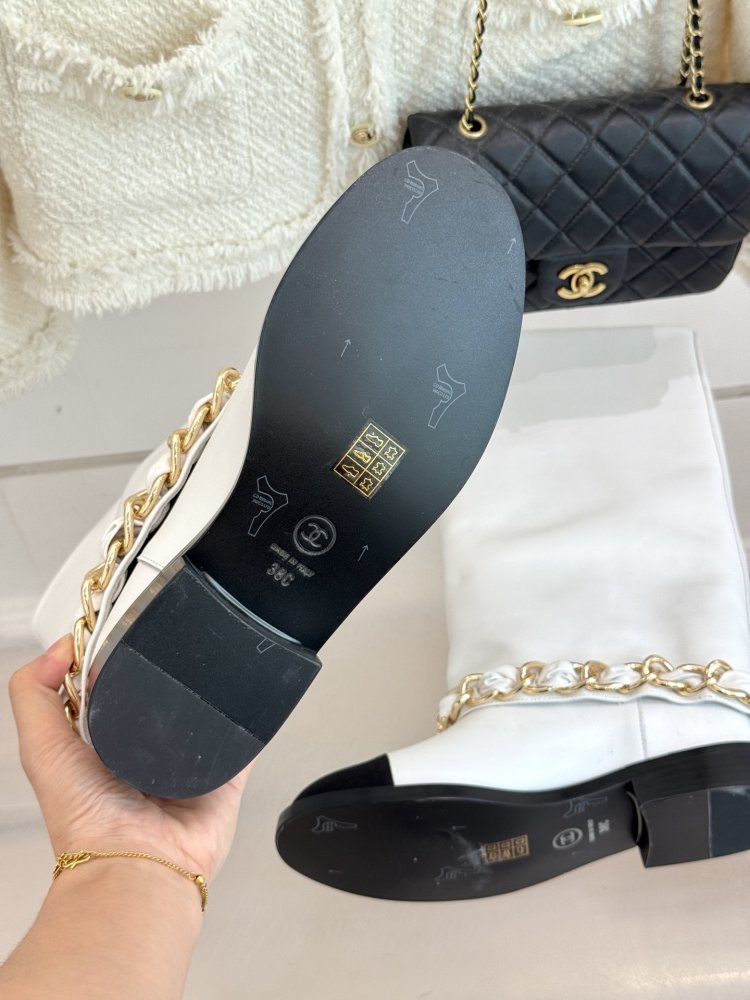 Boots women's фото 9