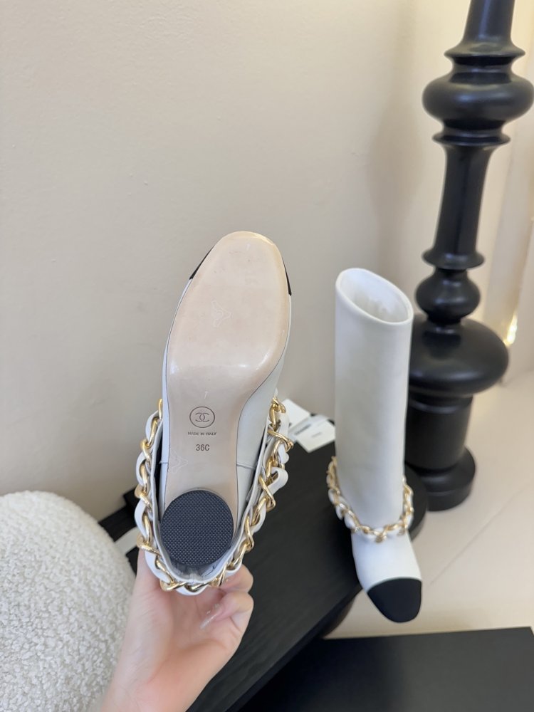 Сапоги женские фото 9