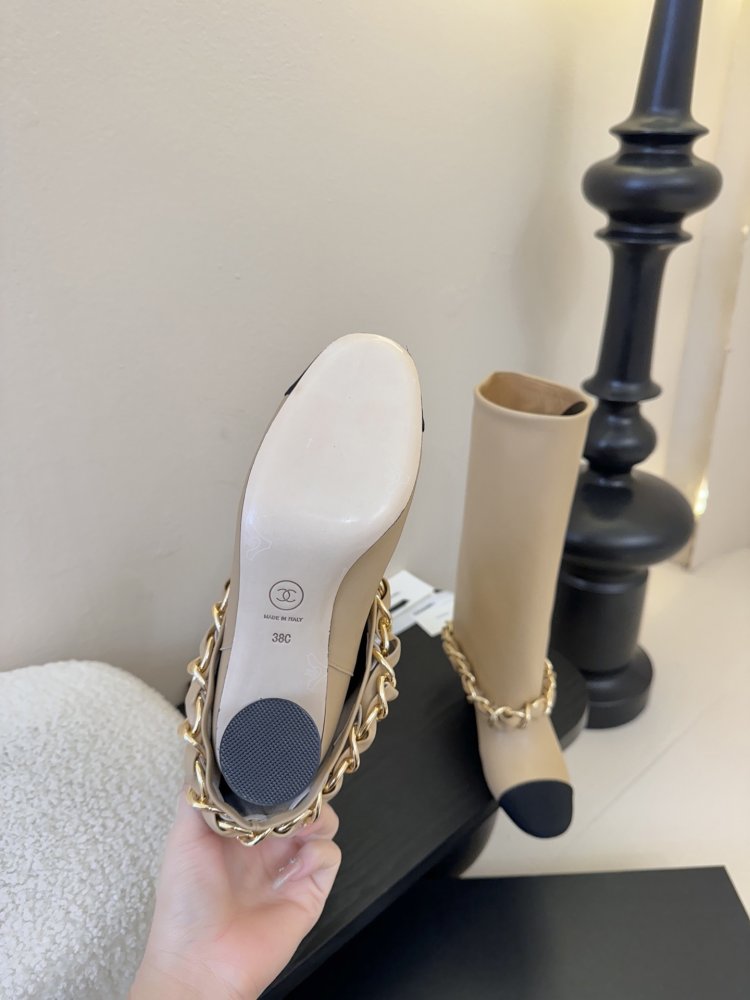 Сапоги женские фото 9