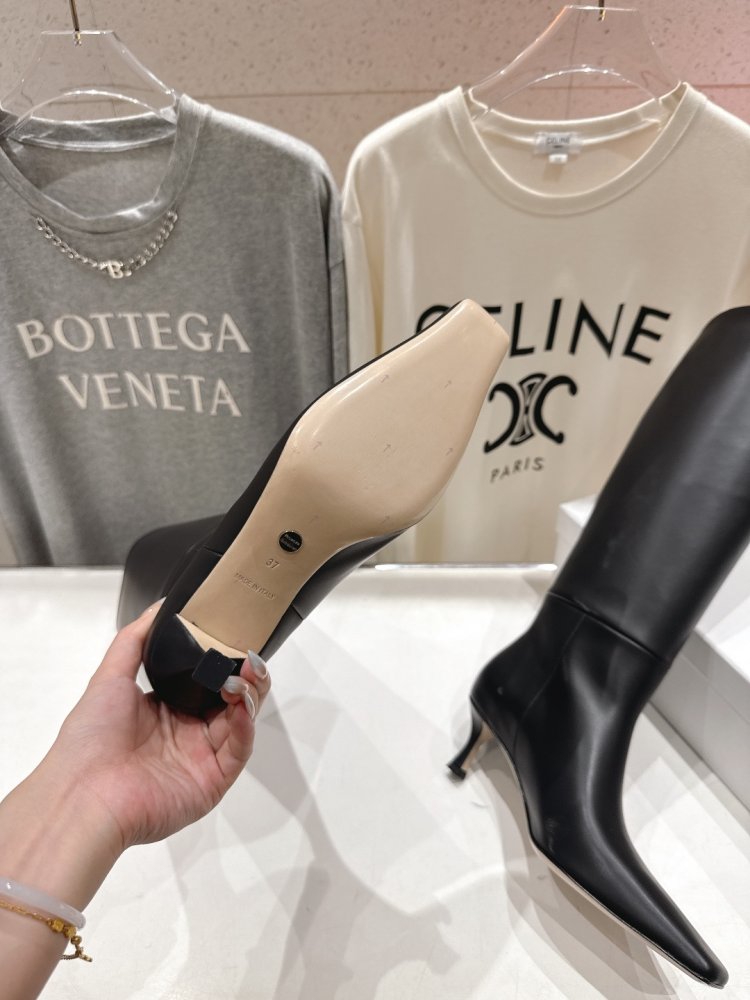 Boots women's фото 9