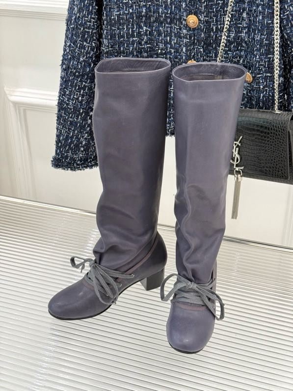 Сапоги женские фото 9