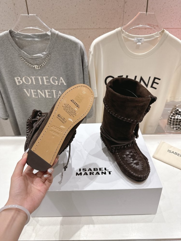 Сапоги женские фото 9