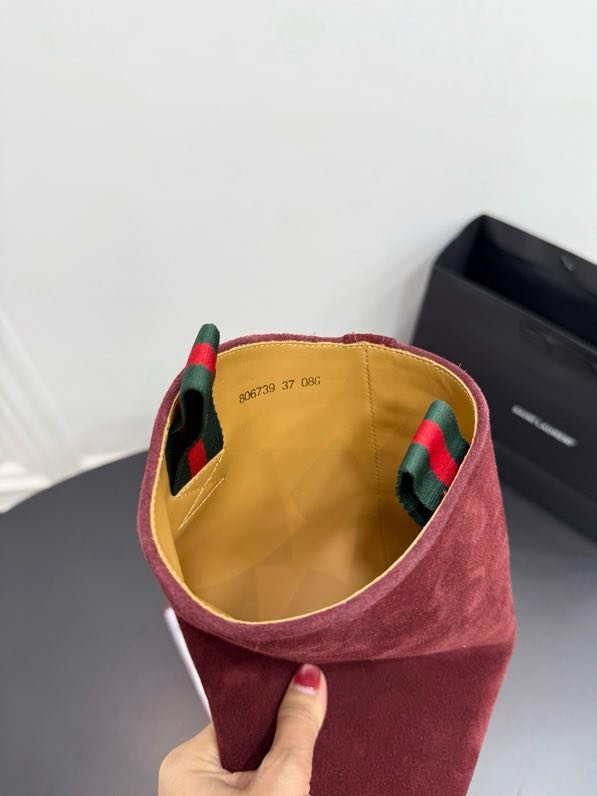 Сапоги женские фото 9