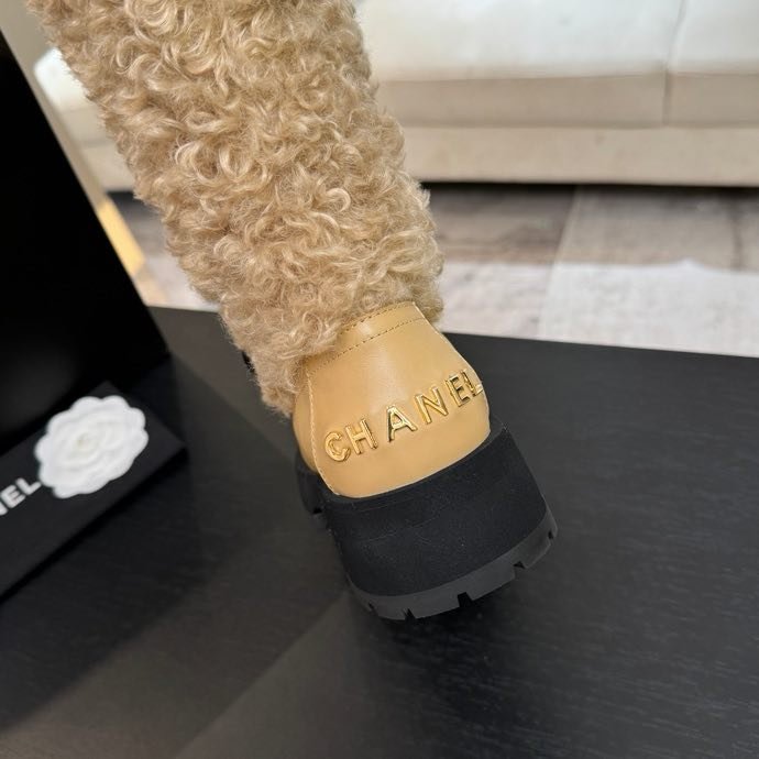 Сапоги женские фото 9