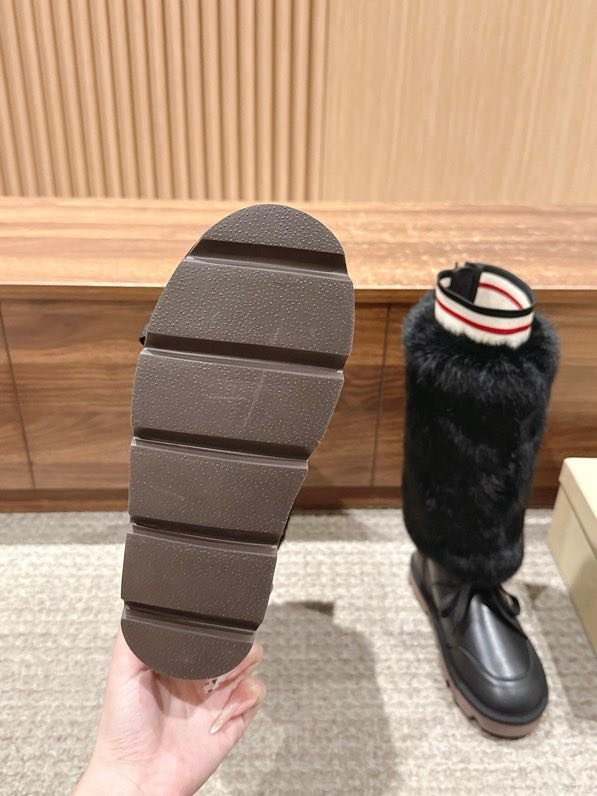 Сапоги зимние на меху женские фото 9