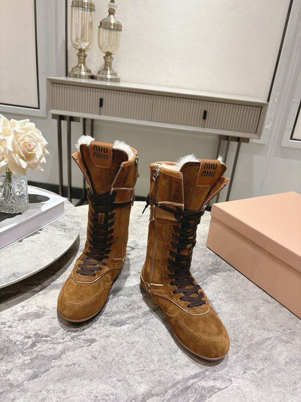 Boots winter on fur фото 4