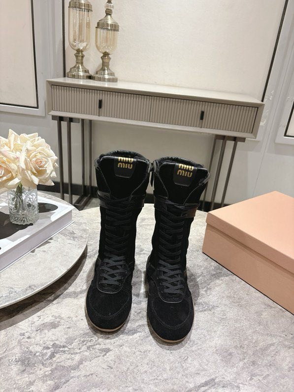 Boots winter on fur фото 5