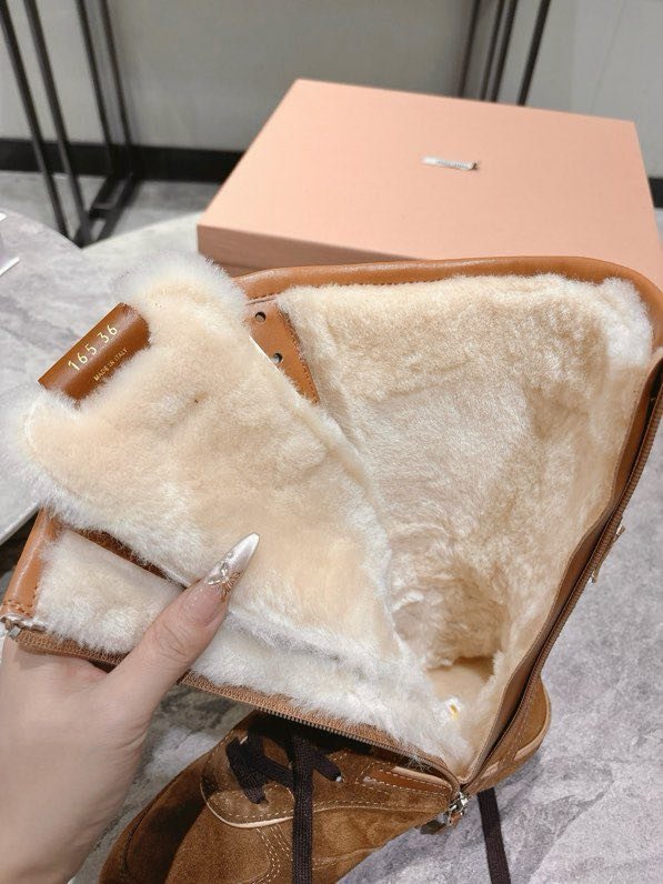 Boots winter on fur фото 7