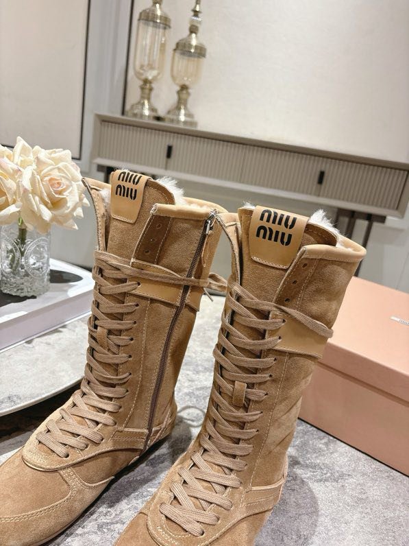 Boots winter on fur фото 9