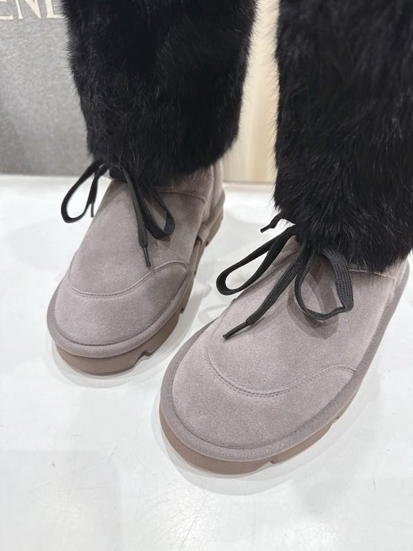 Boots winter from fur a rabbit фото 6