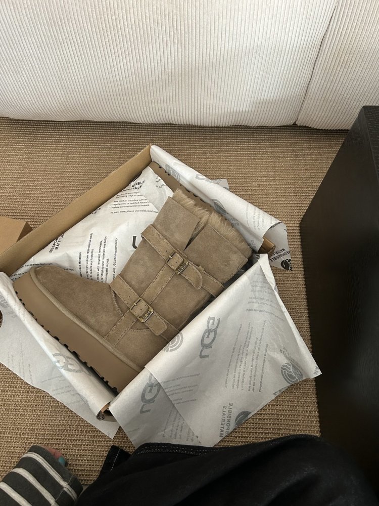 Чоботи зимові жіночі фото 4