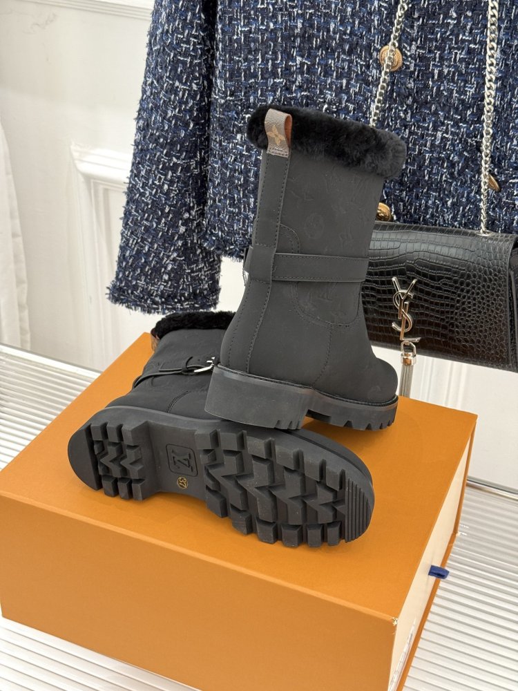 Сапоги зимние женские фото 9