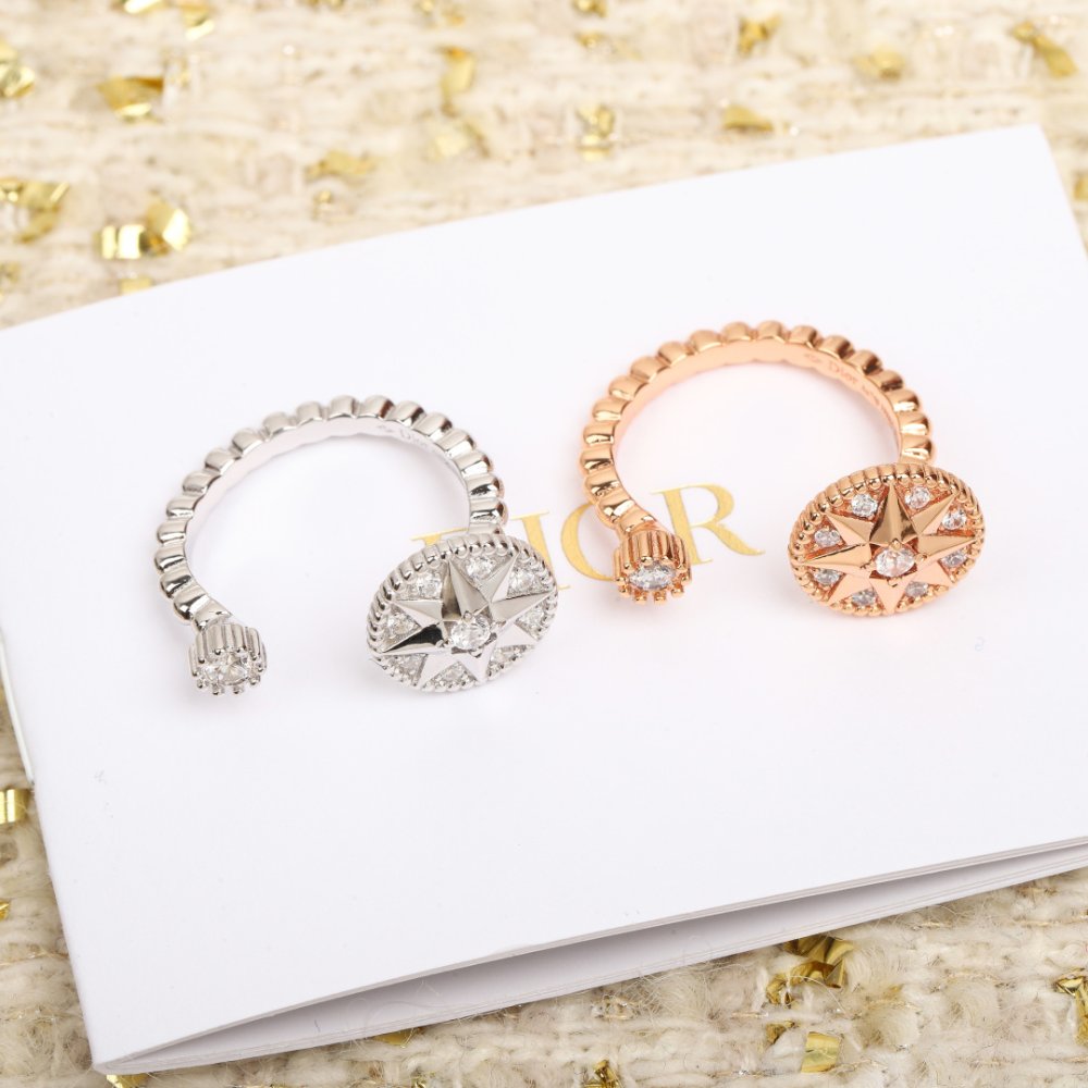 Сережка каффа з камінням