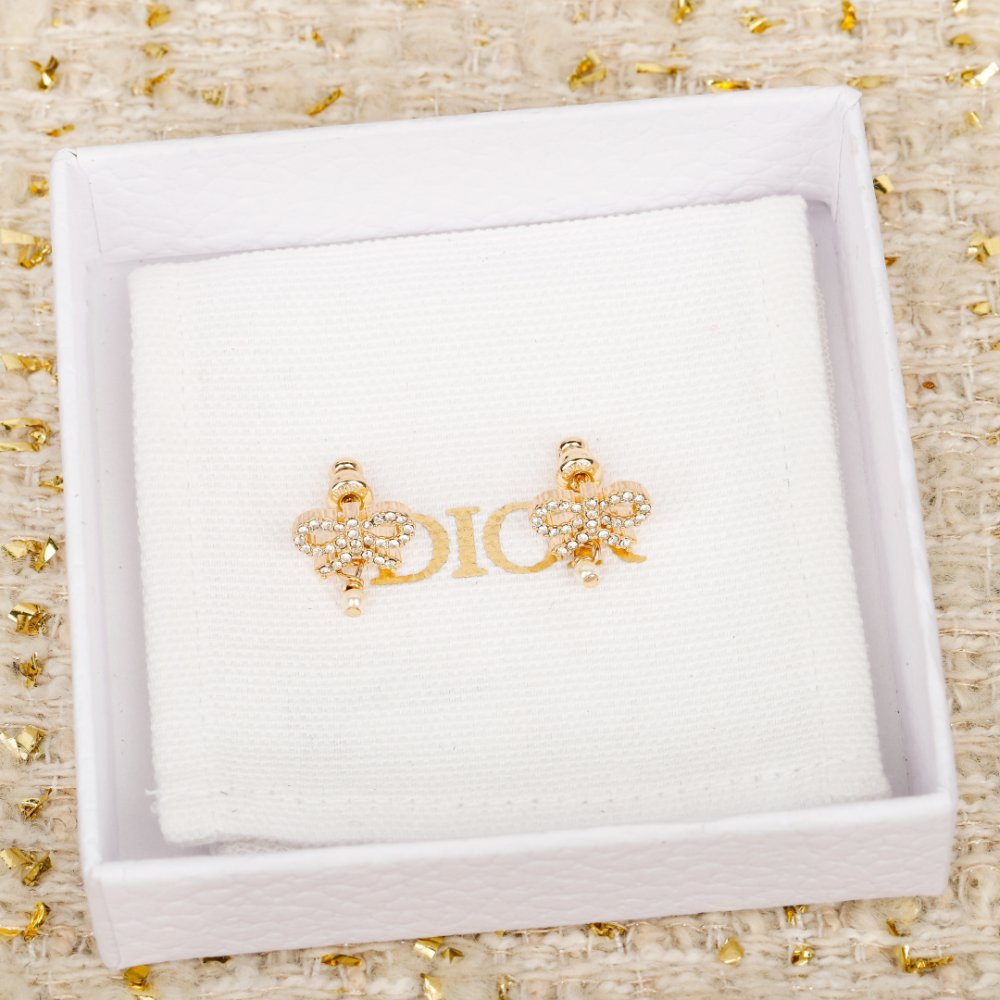 Серьги гвоздики фото 2