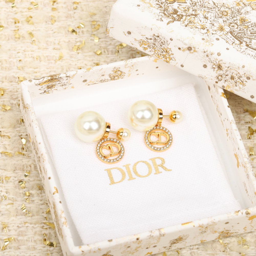 Earrings carnations фото 2