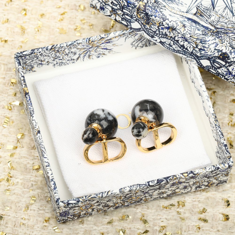 Серьги гвоздики фото 2