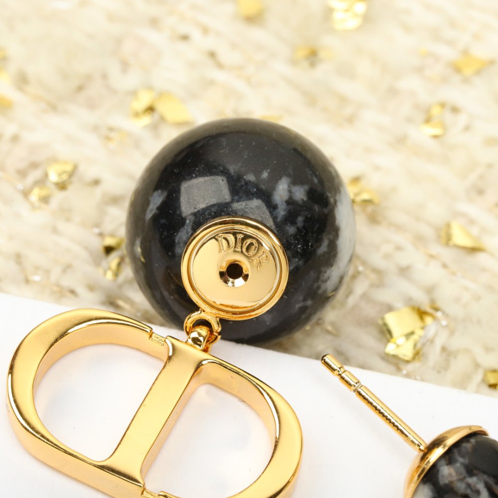 Серьги гвоздики фото 5