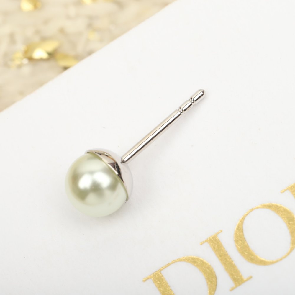 Серьги гвоздики фото 6