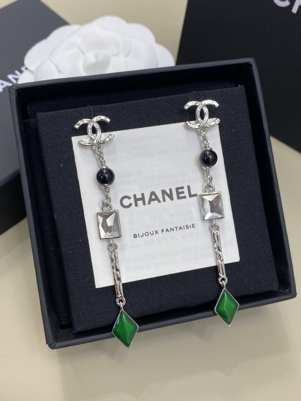 Earrings droplets фото 2