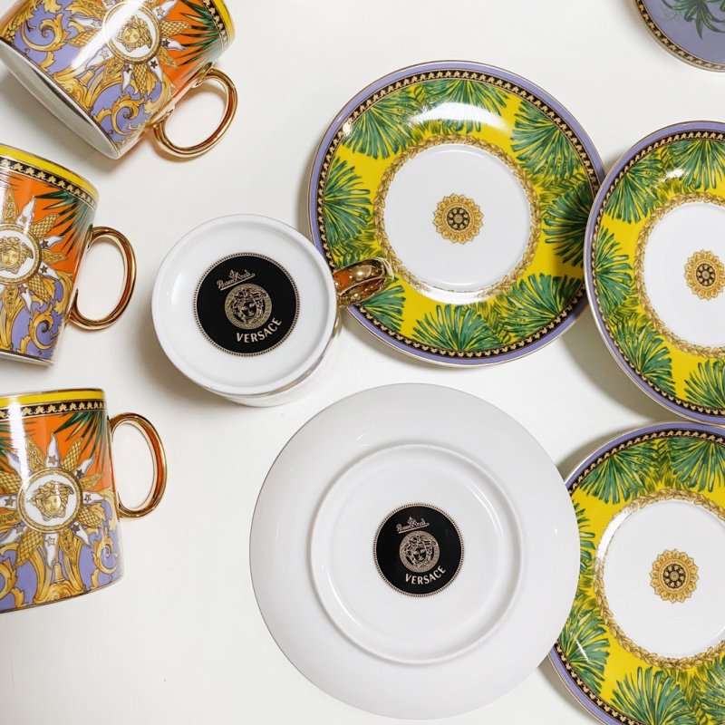 Сервиз из костяного фарфора на 4 персоны фото 7