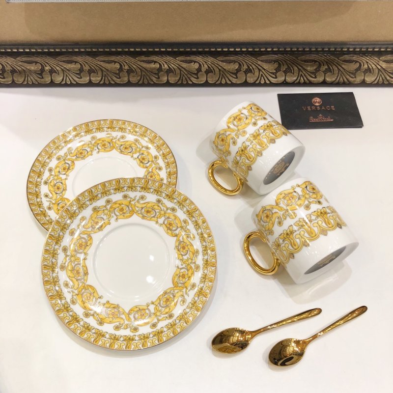 Сервиз из костяного фарфора на 4 персоны фото 7