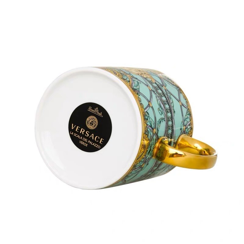 Сервиз из костяного фарфора на 4 персоны фото 9