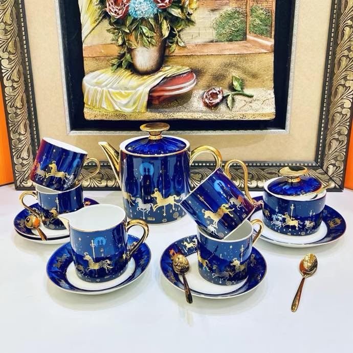 Сервиз из костяного фарфора