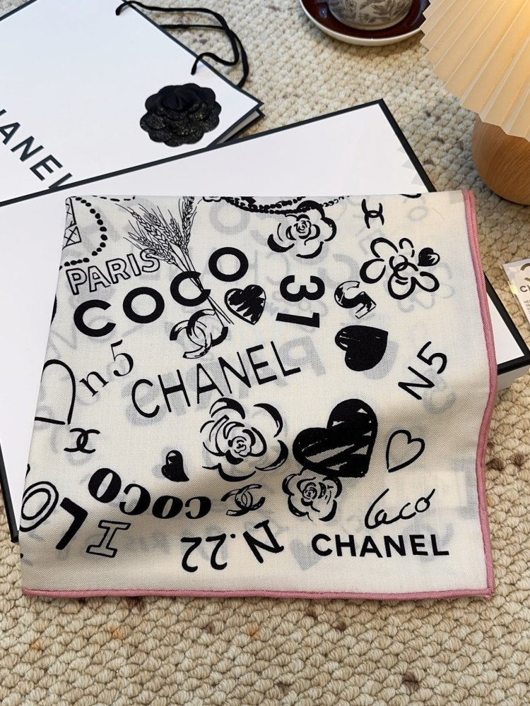 Шаль из кашемира и шелка 140х140 см