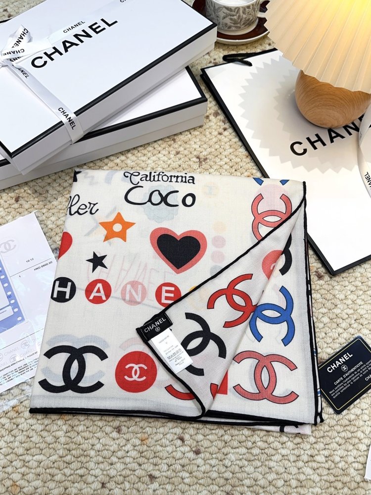 Шаль из кашемира и шелка 140х140 см