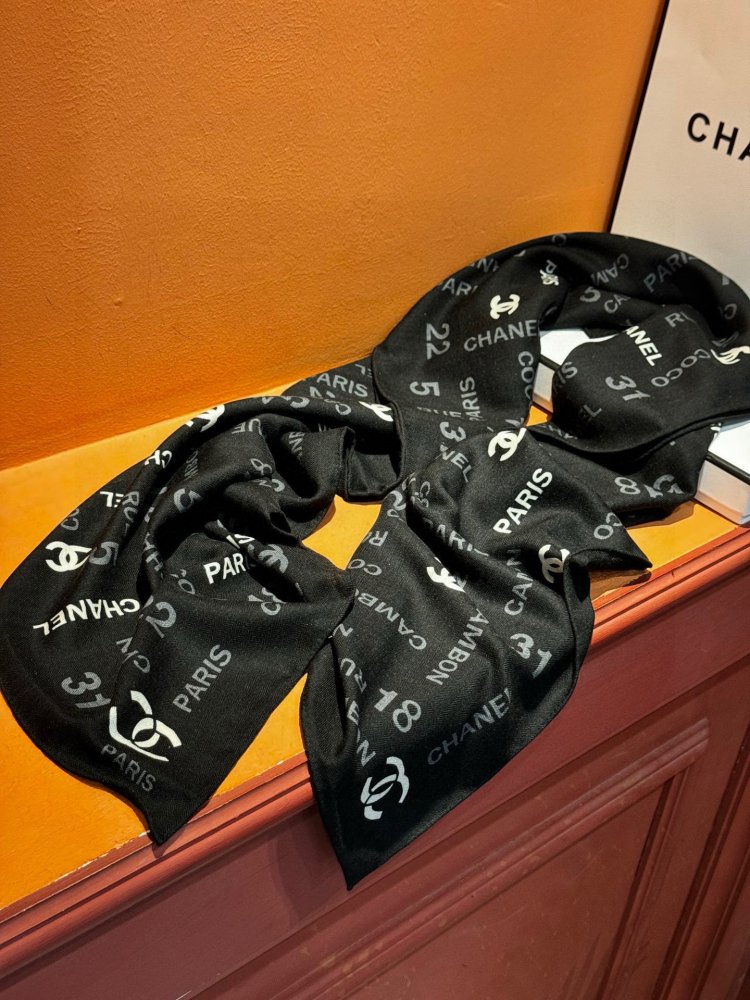 Шаль из кашемира и шелка 140х140 см фото 2