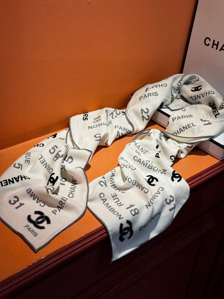 Шаль из кашемира и шелка 140х140 см фото 2