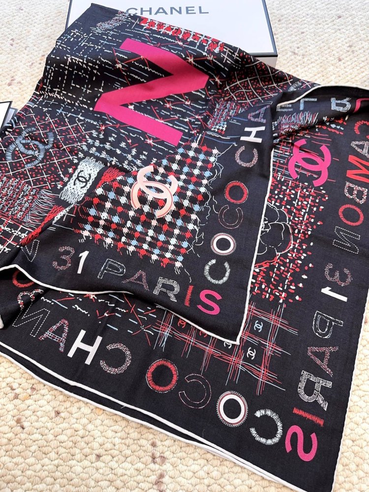 Shawl of cashmere and silks 140х140 cm фото 2