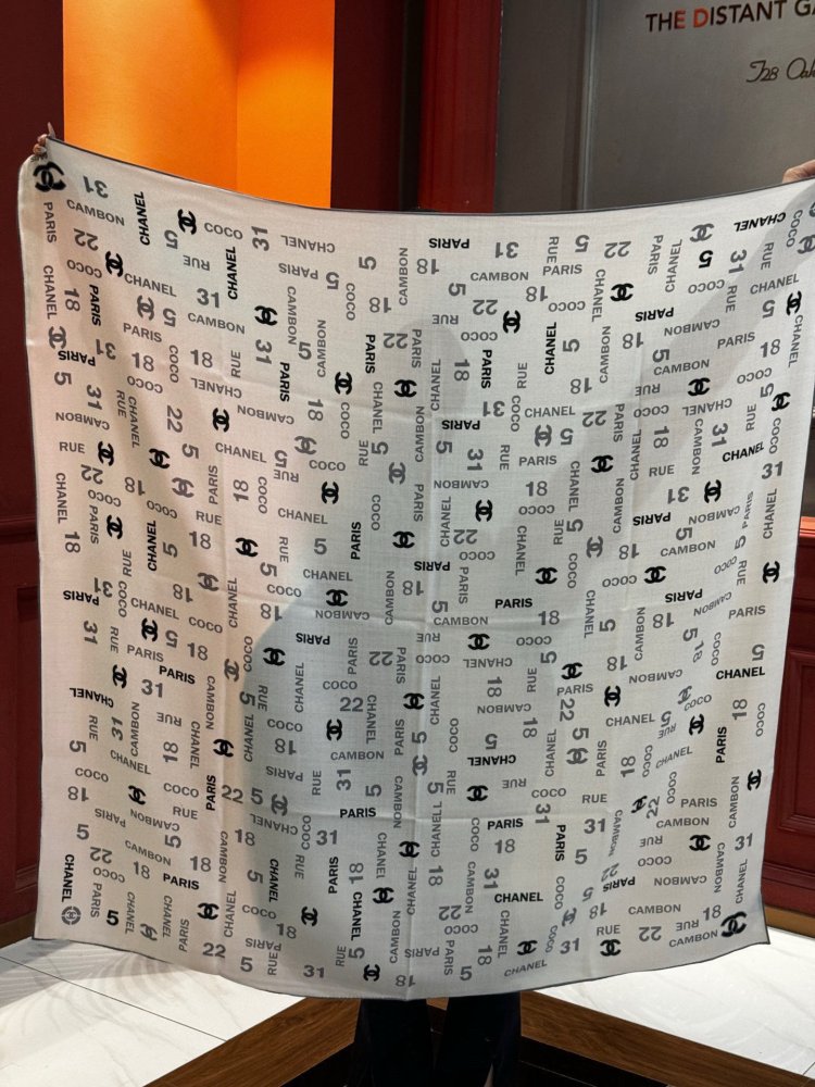 Шаль из кашемира и шелка 140х140 см фото 5