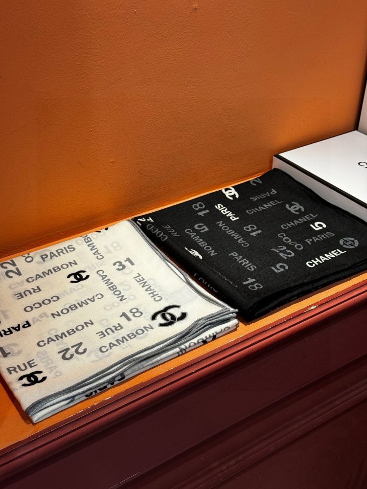 Шаль из кашемира и шелка 140х140 см фото 6