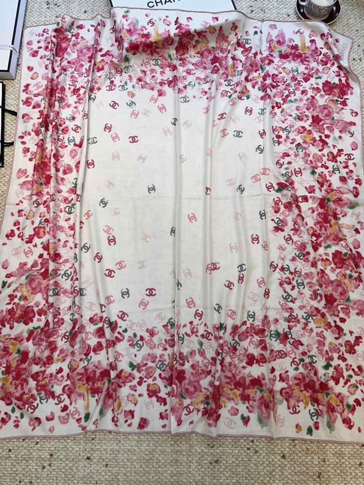 Шаль из кашемира и шелка 140х140 см фото 8