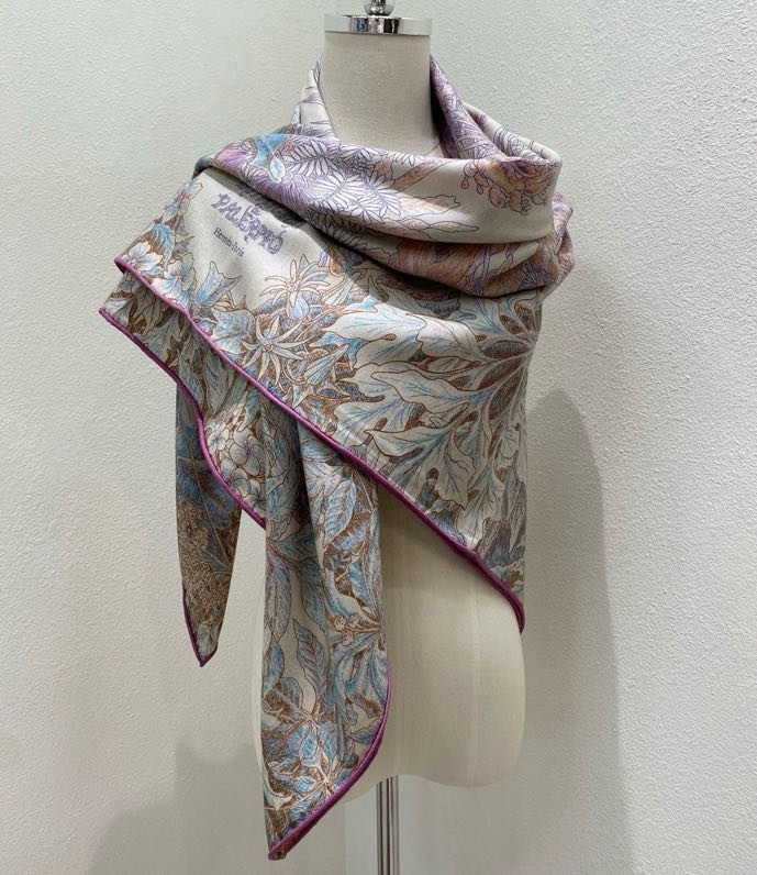 Шаль из шелка и кашемира