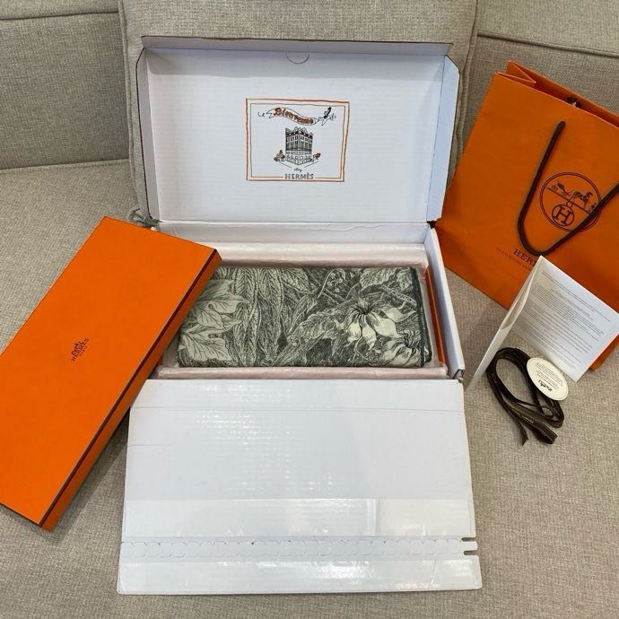 Шаль из шелка и кашемира фото 3