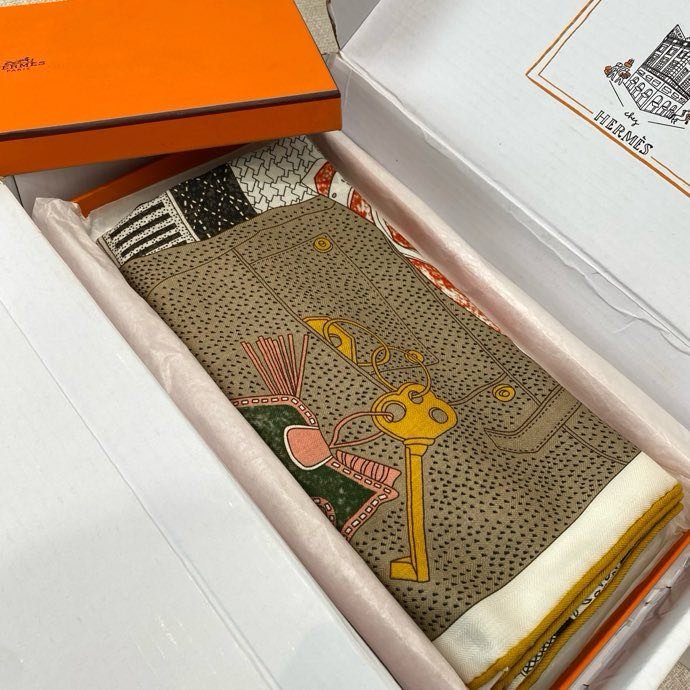 Shawl of silks and cashmere фото 9