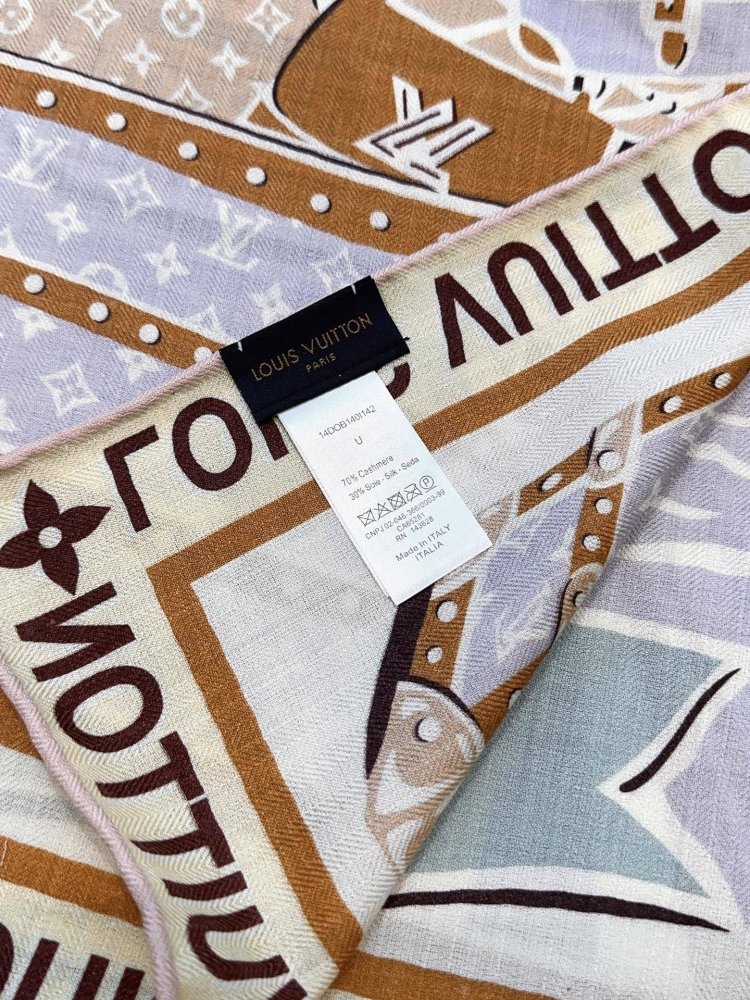 Shawl of silks and wool 135 x 135 cm фото 3