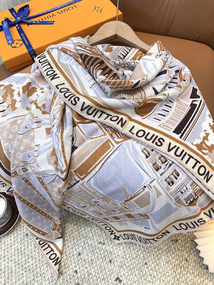 Shawl of silks and wool 135 x 135 cm фото 4