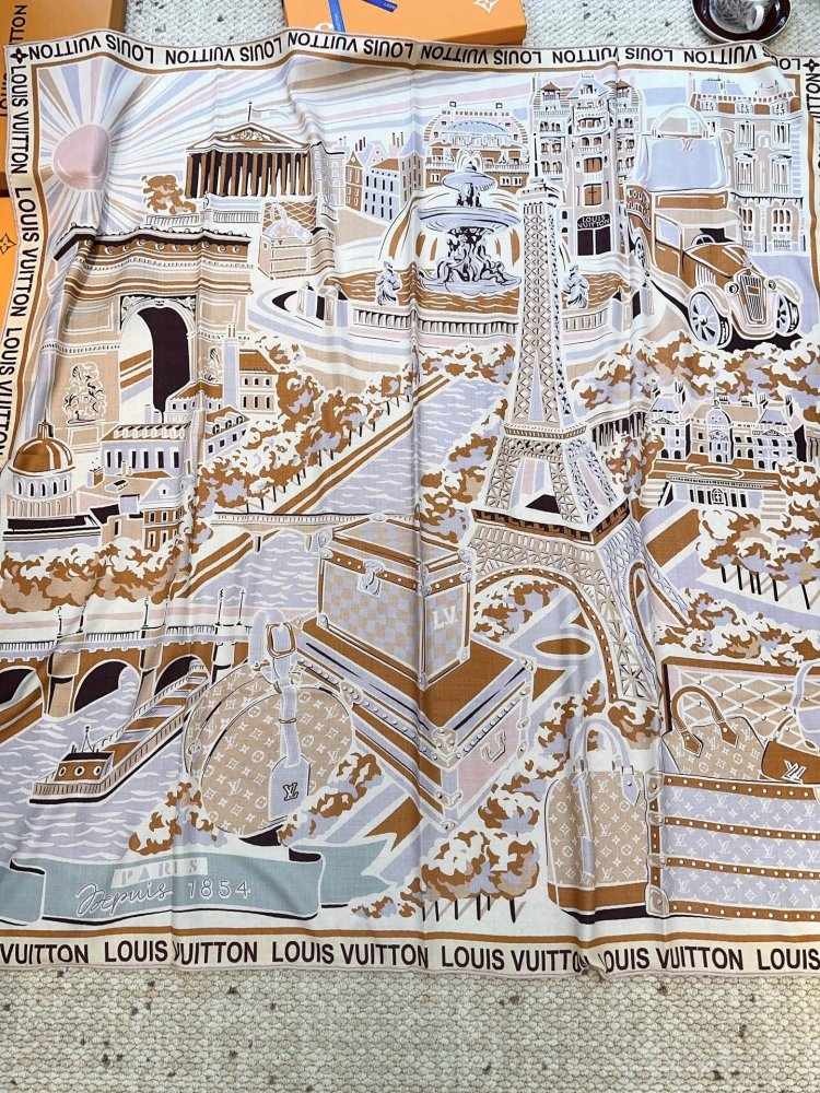 Shawl of silks and wool 135 x 135 cm фото 8