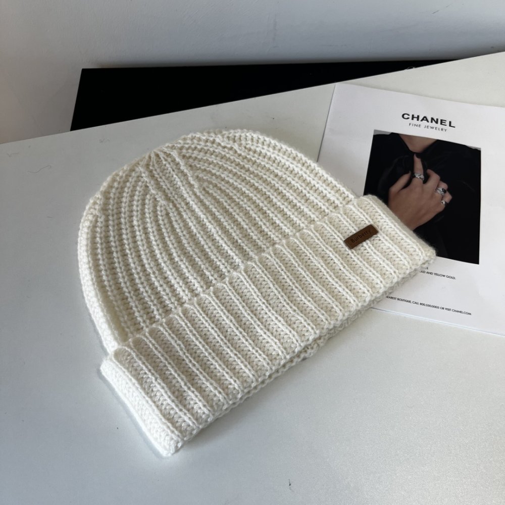 Шапка шерстяная фото 3